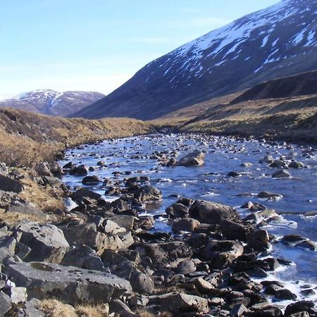 Glas Doire Lodge, Glen Roy Nature Reserve Roybridge Dış mekan fotoğraf